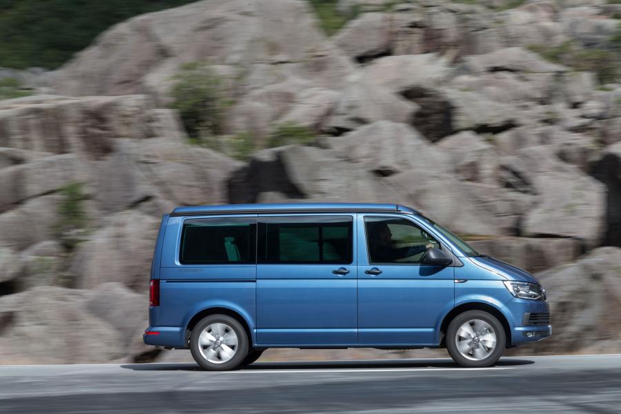  Volkswagen California Coast (T6) 2015 года  (WW) (фото 2 из 9)